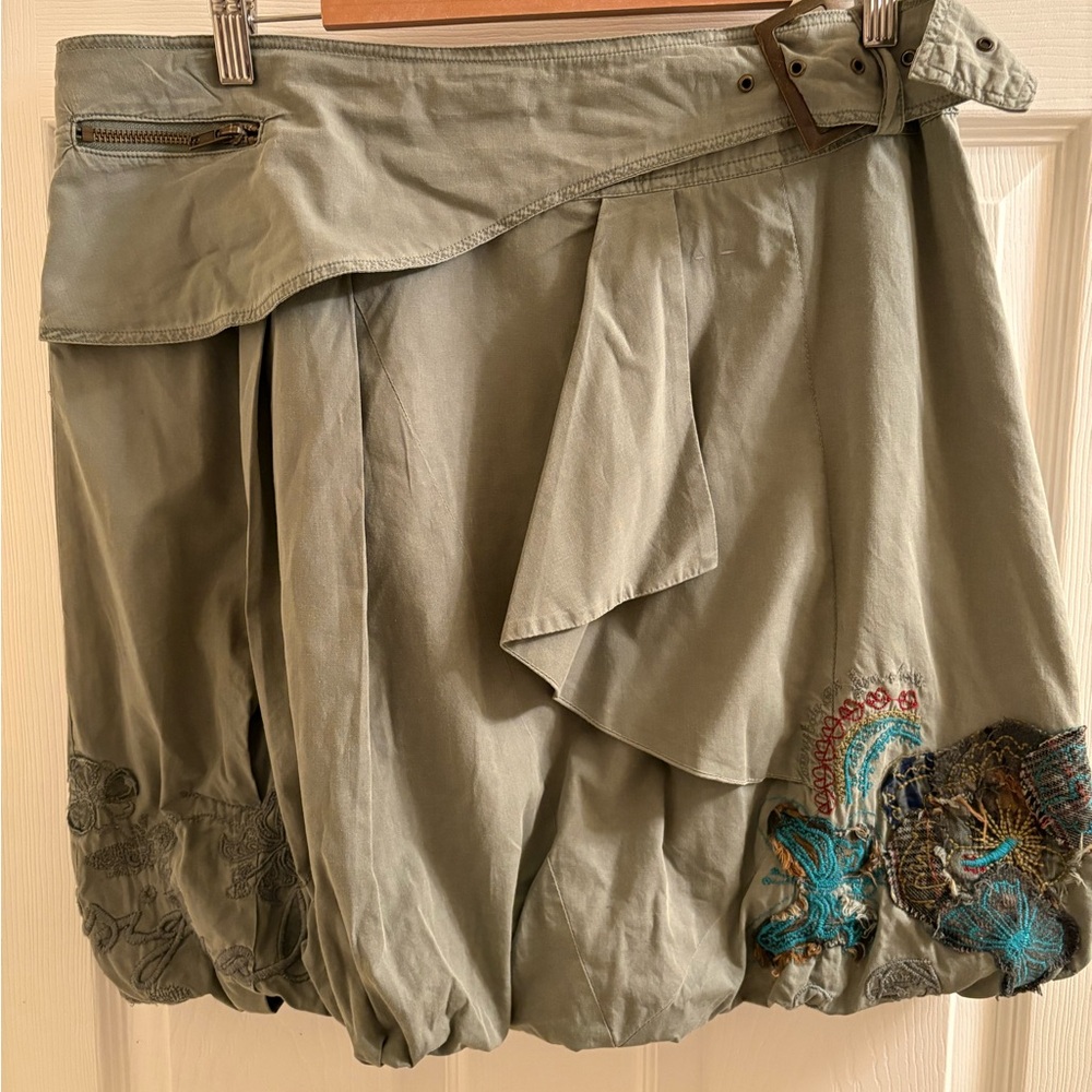 Desigual Embroidered Women's Skirt in Olive Green